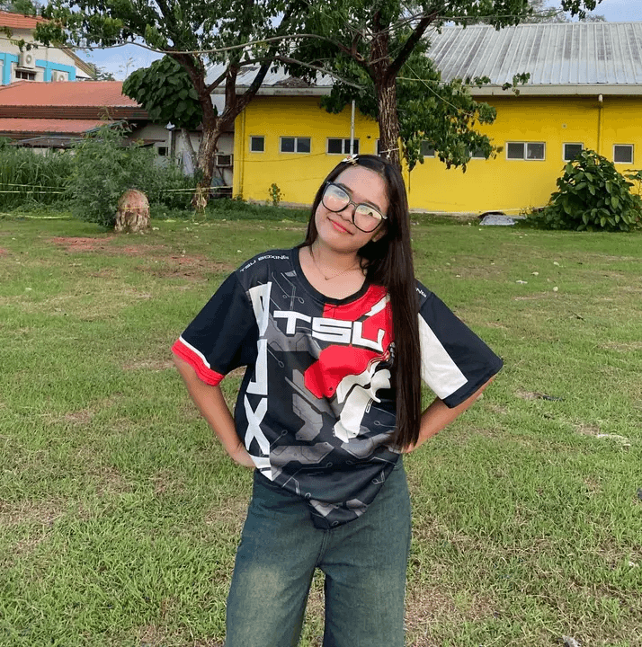 PRESIDENT - Lovelyn Obligiar